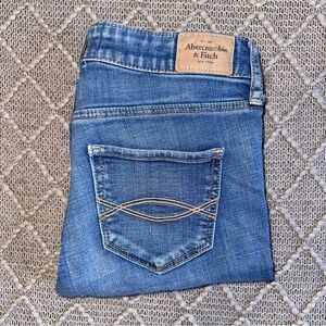 0S Abercrombie & Fitch Blue Denim Jeans Shorts Bermuda Style